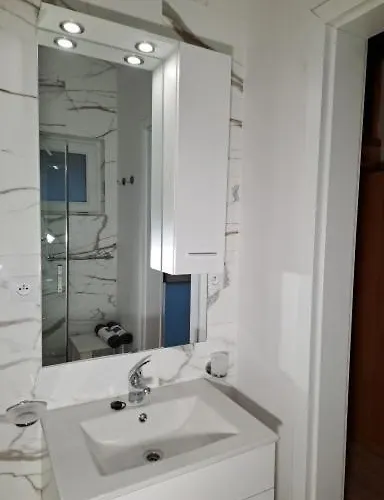 Apartamenty-segment 1 *